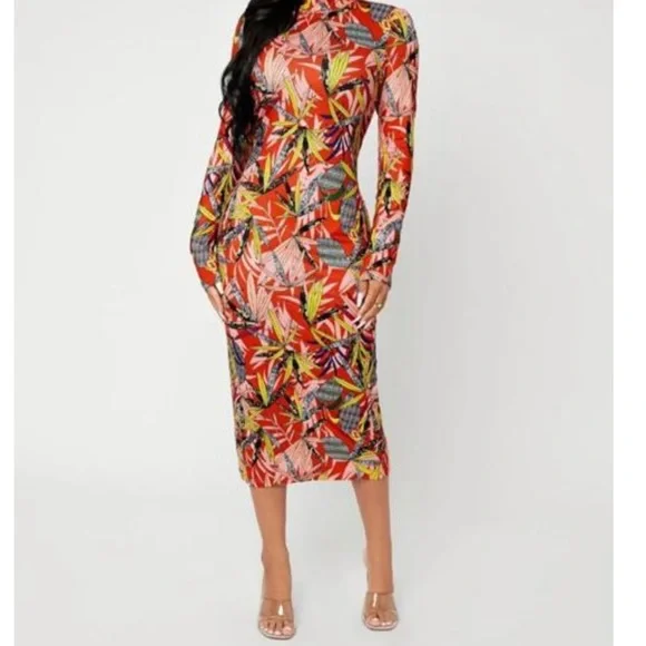 Multicolored Bodycon Dress - Picture 4 of 14